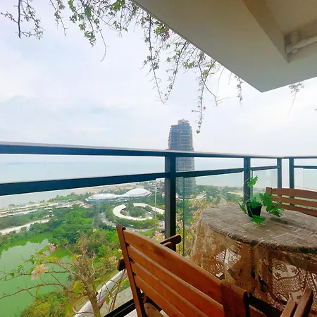 Monic Staycation #Regaliapark & Starviewbay Forest City Gelang Patah Exterior photo