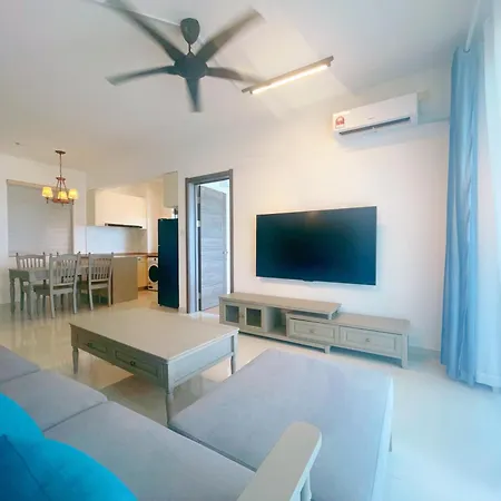 Monic Staycation #Regaliapark & Starviewbay Forest City Gelang Patah Exterior photo